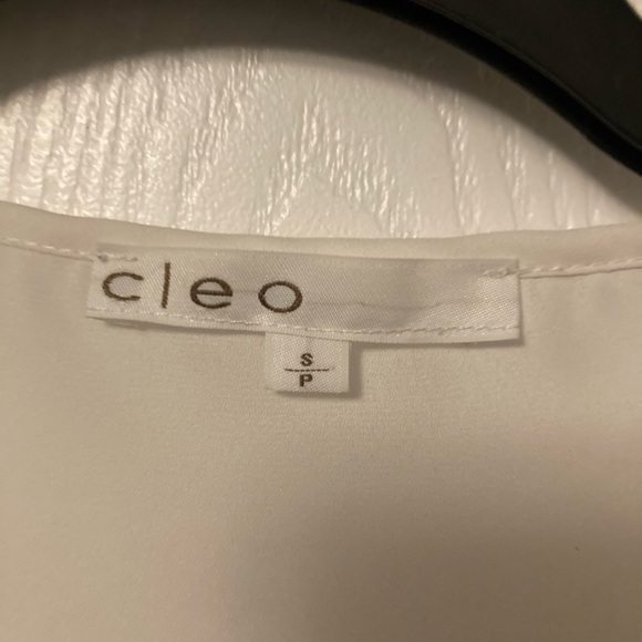 Sleeveless, white, Cleo blouse - Picture 2 of 2